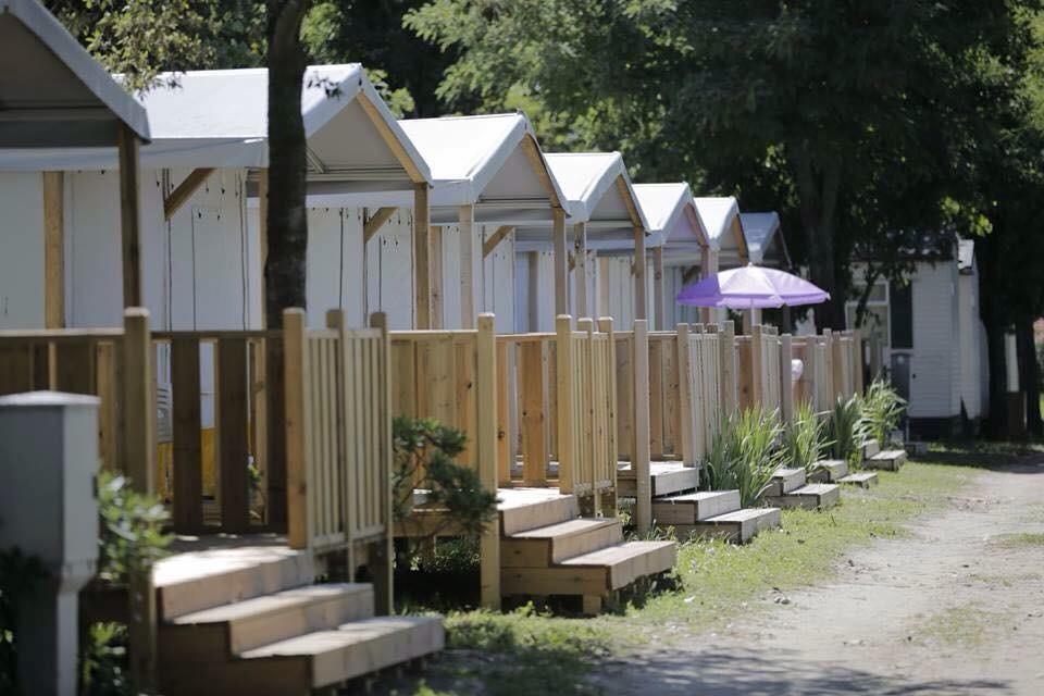 Lodge Tent Spiaggia E Mare Holiday Park Porto Garibaldi Exterior foto